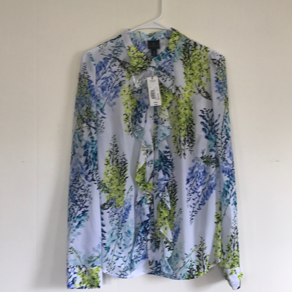 Worthington dress shirt. Size large, with tags